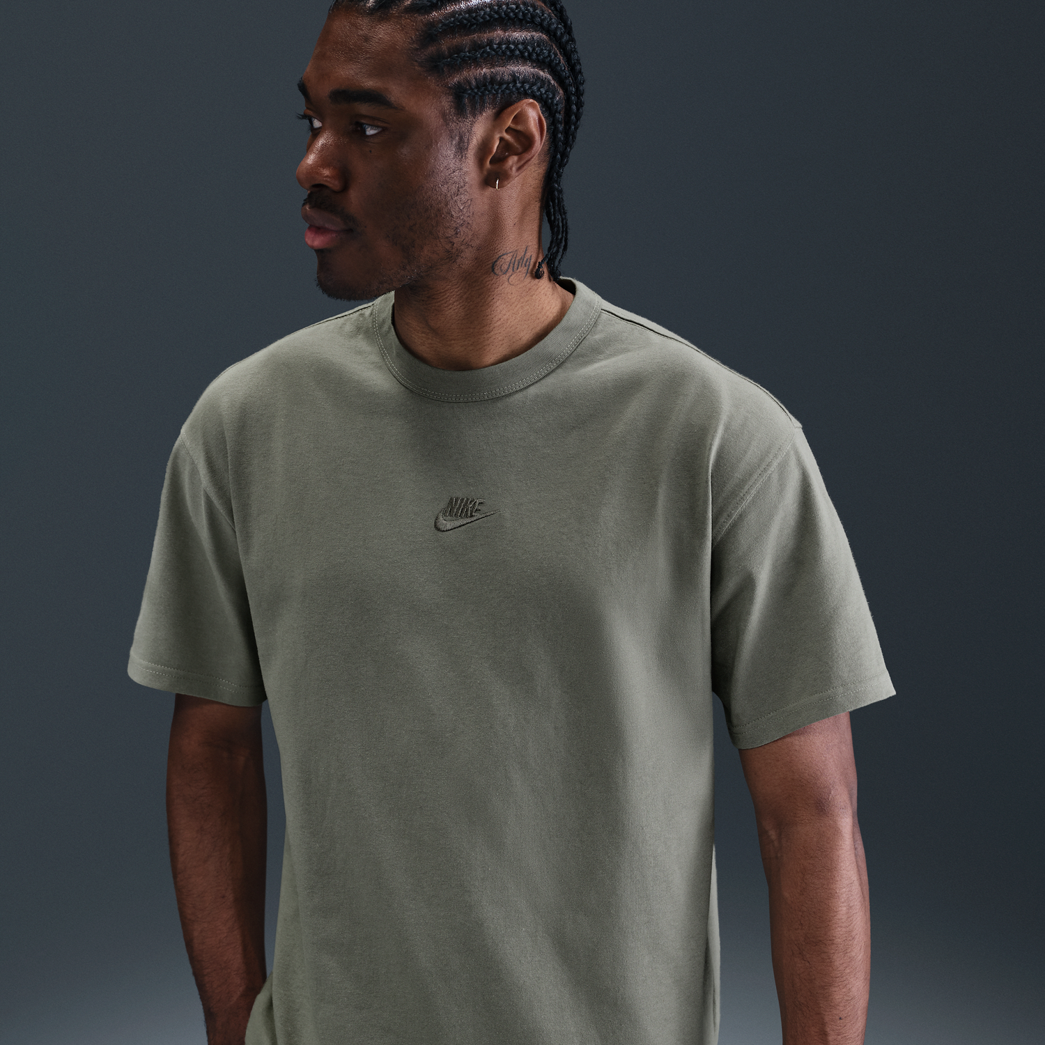 Тениска Nike Nike Sportswear Premium Essentials T-Shirt Зелено | DO7392-320, 0