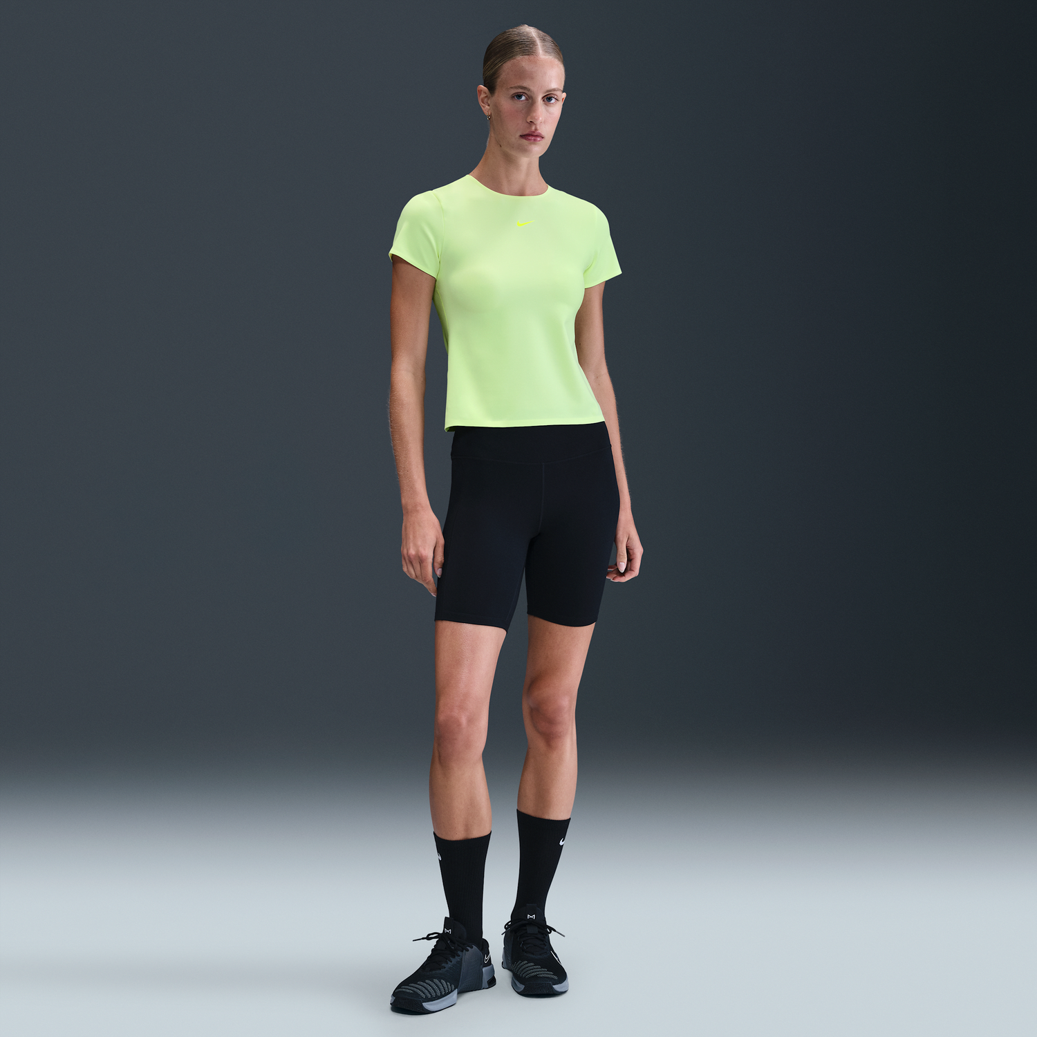 Тениска Nike Nike Form Short Sleeve T-Shirt Зелено | HQ8079-701, 1