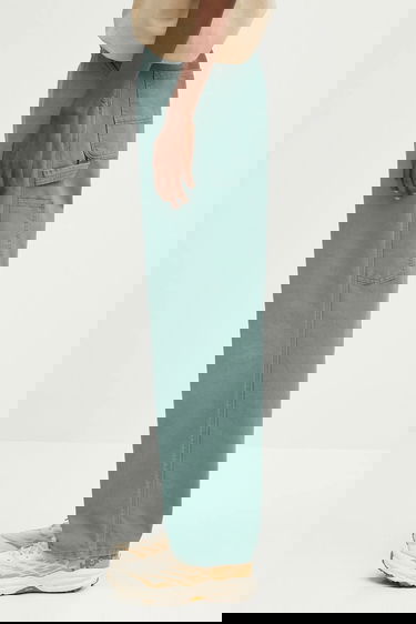 Панталони Carhartt WIP Carhartt WIP Single Knee Chino Pant Зелено | I034798.2M24O, 1