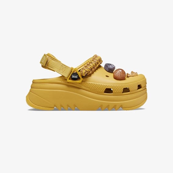 Кецове и обувки Crocs x Aries Classic Hiker Xscape Clogs "Desert Grass" Жълто | ​208683-76A, 1