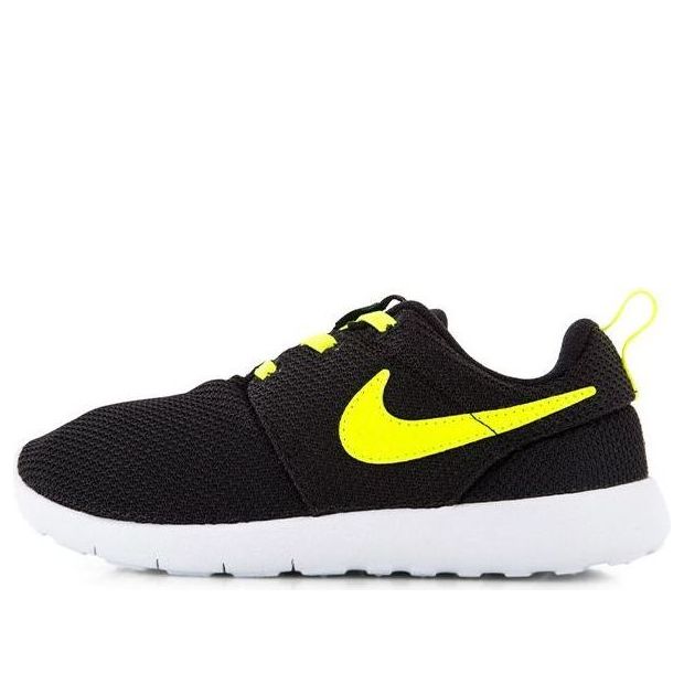 Кецове и обувки Nike Nike Roshe One Черно | 749428-032