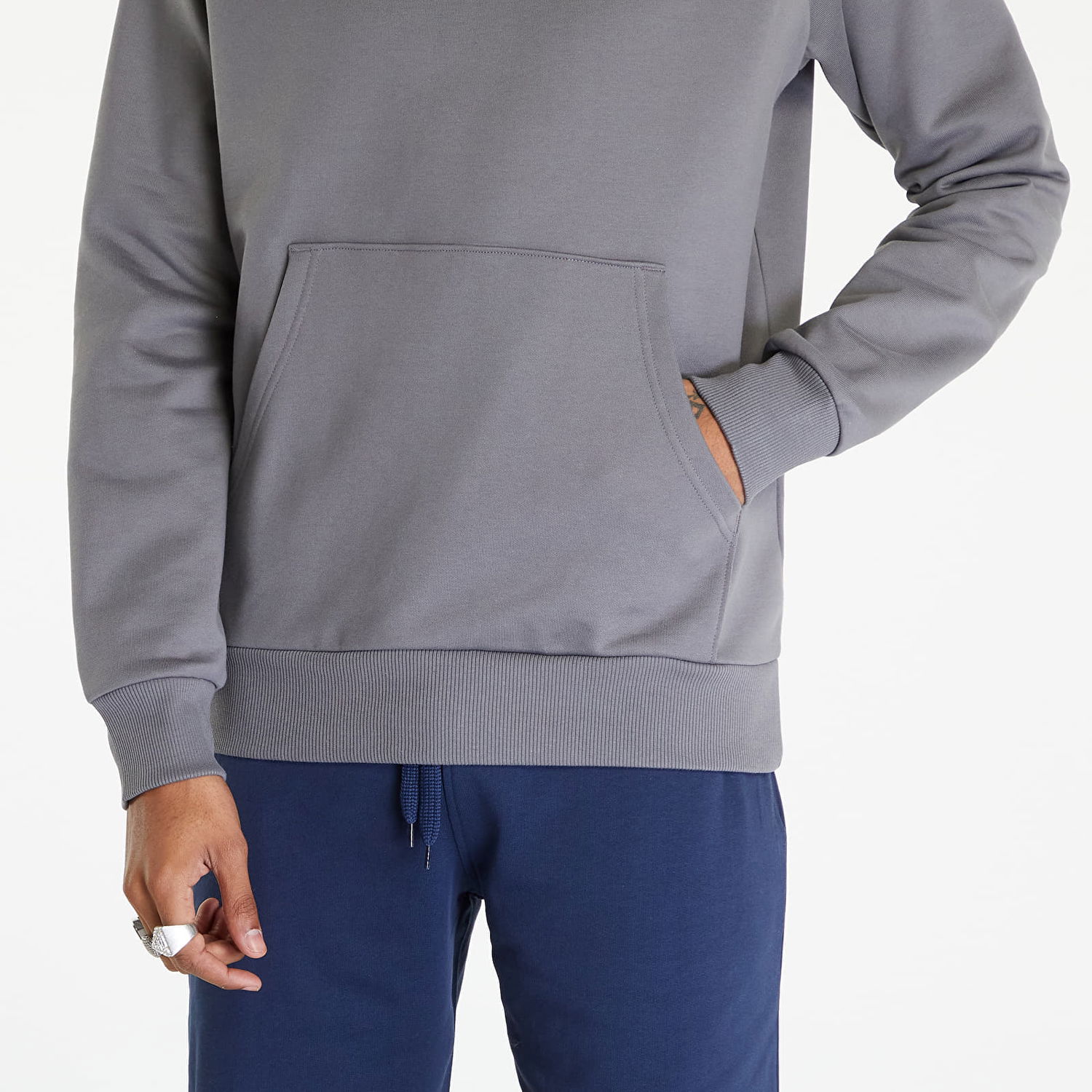 Суитчър The North Face Raglan Redbox Hoodie Smoked Pearl Сиво | NF0A2ZWU0UZ1, 1