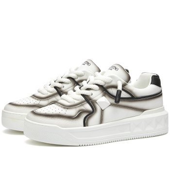 Valentino One Stud XL Sneakers 4Y2S0G37LTQ-A01