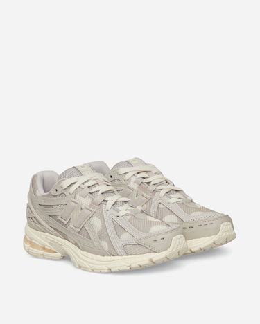 Кецове и обувки New Balance 1906R Sneakers Moonrock Сиво | M1906RPA, 2