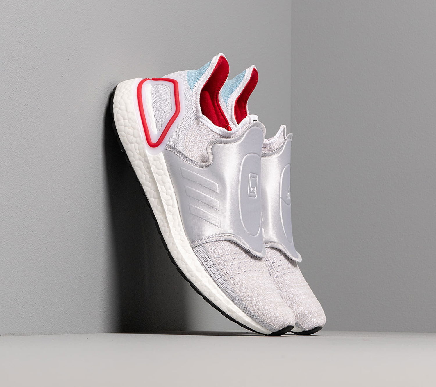 Кецове и обувки adidas Consortium DOE UltraBOOST 19 Сиво | EG6646, 1