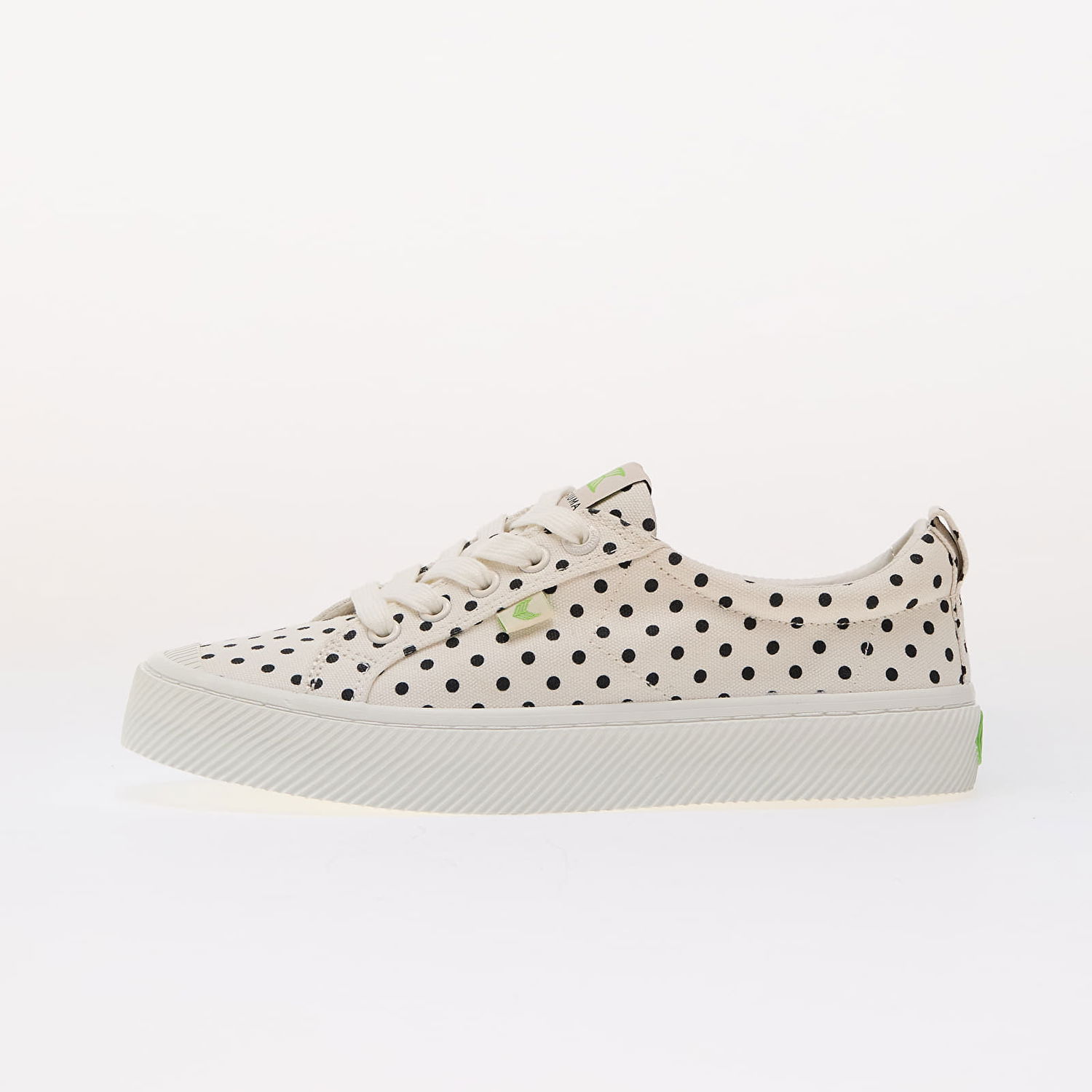 Кецове и обувки Cariuma Oca Low White Polka Dots Бяло | 100103W15 W, 0
