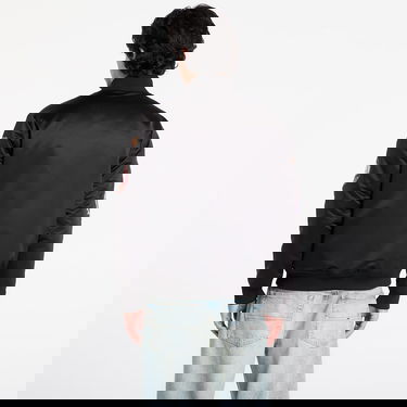 Яке бомбър Mitchell & Ness NBA Blackout Heavyweight Satin Jacket Los Angeles Lakers Черно | JK15027-LALBLCK, 4