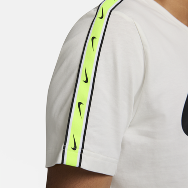 Тениска Nike Sportswear Repeat Бяло | dx2032-122, 2