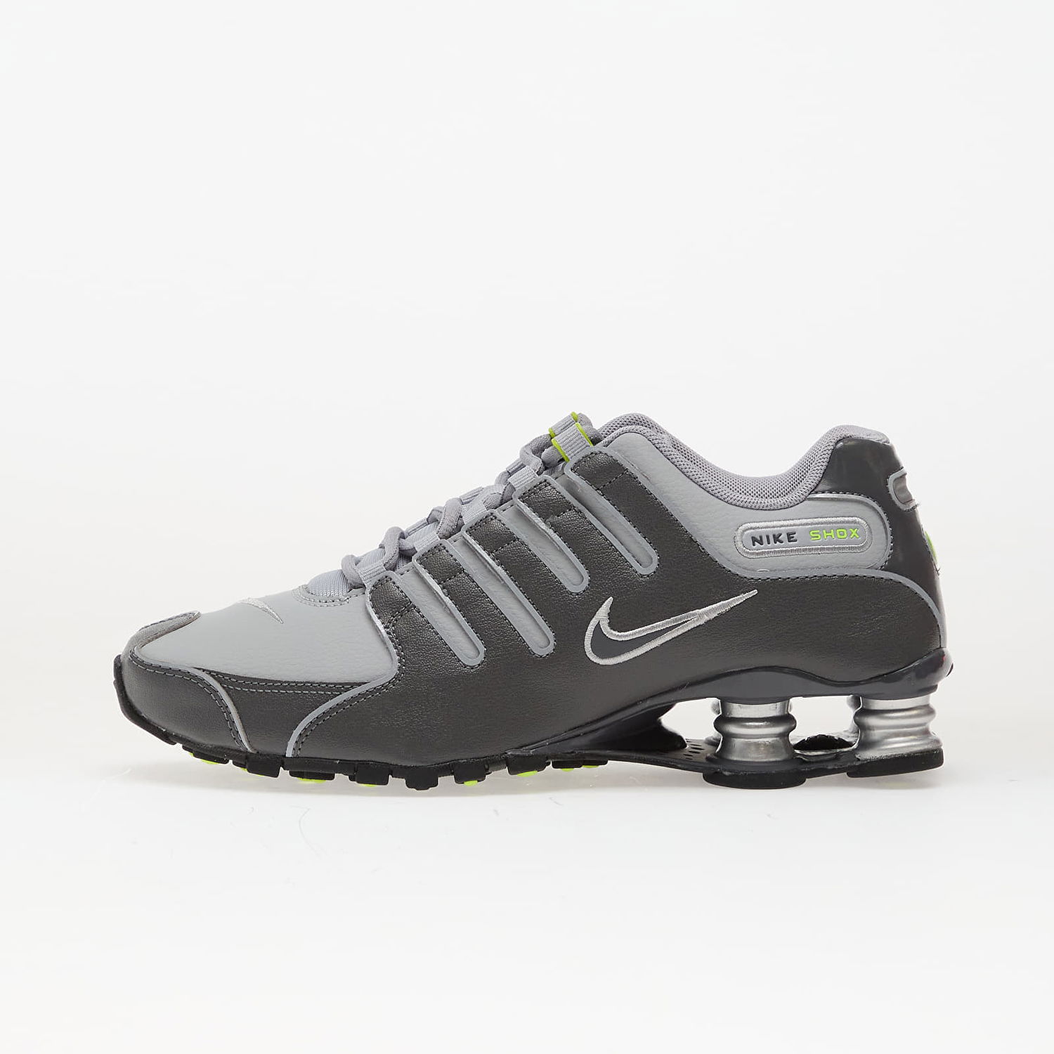 Кецове и обувки Nike Shox NZ EUR 44.5 Сиво | 378341-009, 0