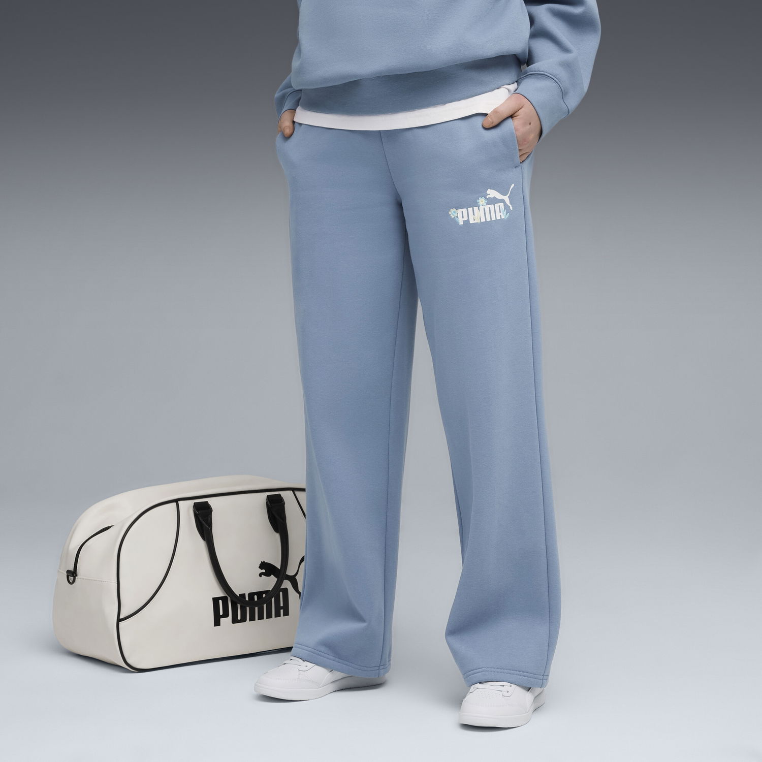 Спортни панталони Puma Essentials Nature 2.0 Comfort Logo Straight Leg Pants Синьо | 688081_34, 0