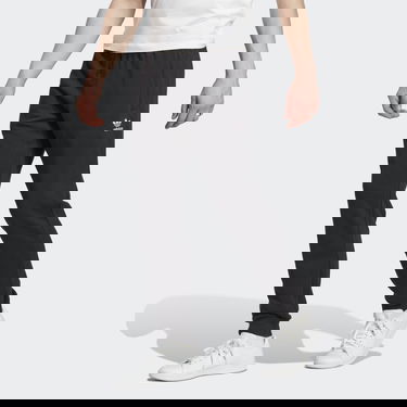 Спортни панталони adidas Originals Essentials+ Made with Hemp Черно | HR8616, 0