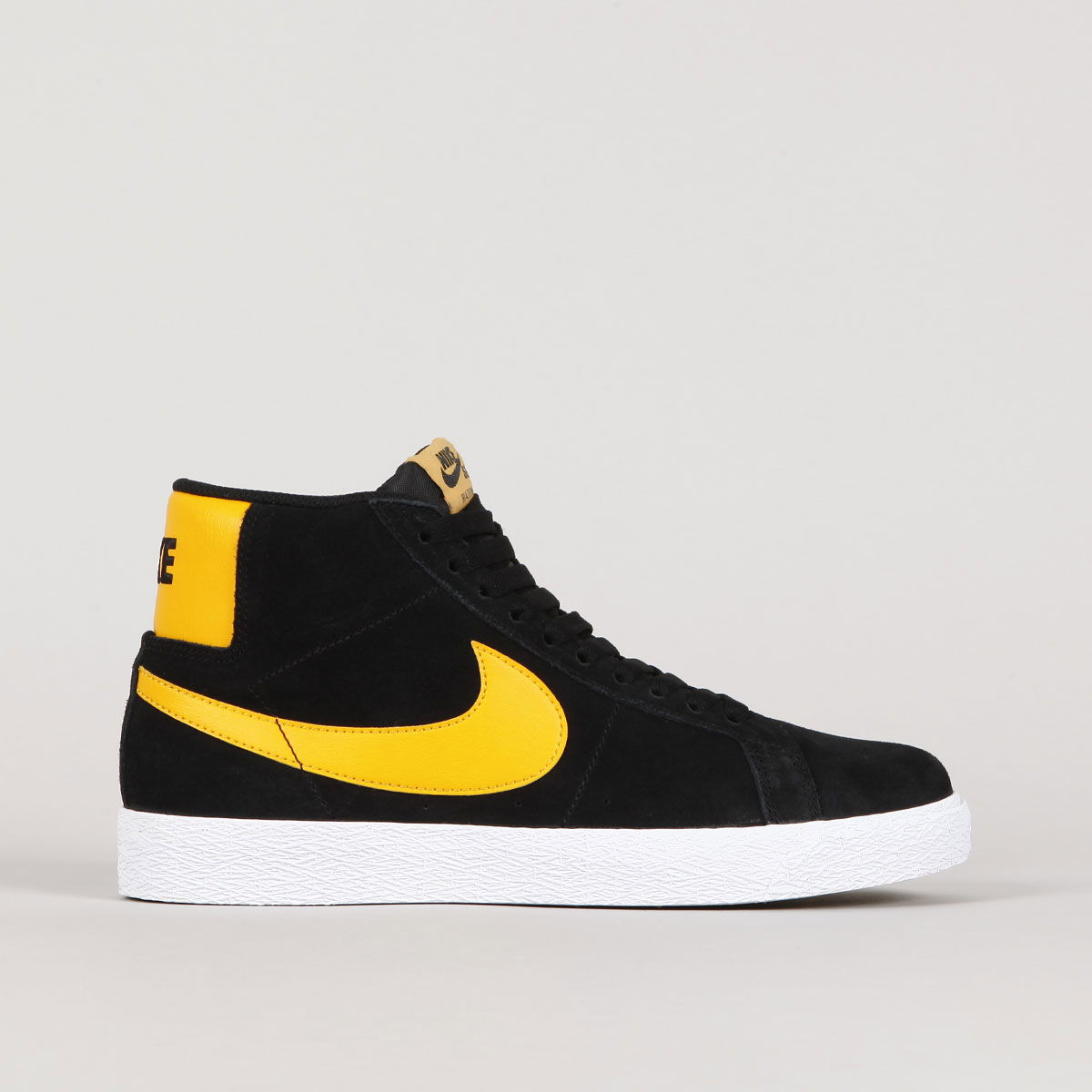 Кецове и обувки Nike SB Blazer Mid Черно | 864349-009, 0