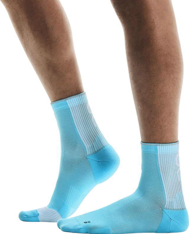 On Running Performance Mid Running Socks