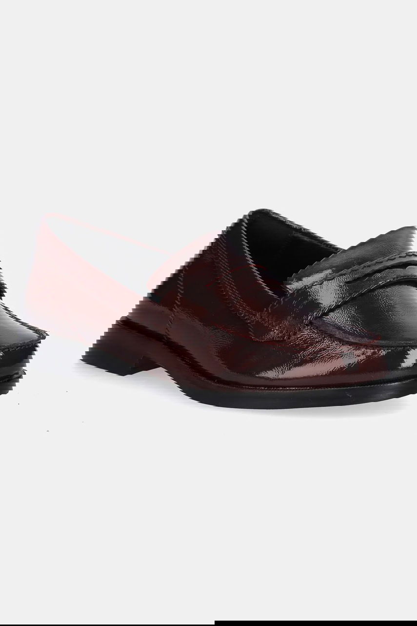 Кецове и обувки Clarks Originals Straven Edge Leather Loafers with Flat Heel Бургунди | 26184847, 0