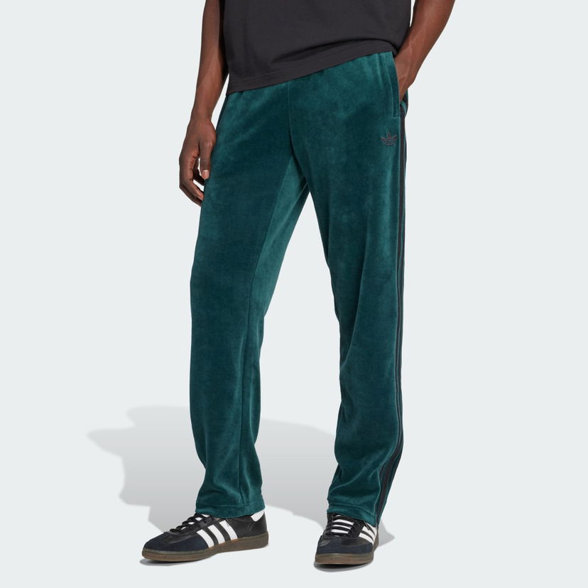 Спортни панталони adidas Performance Adicolor SST Velour Track Pants Зелено | JX1551