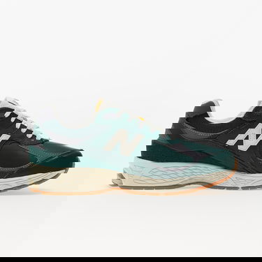 Кецове и обувки New Balance 2002R "Nightwatch Green" Зелено | M2002RVI, 1