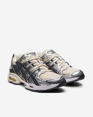 Кецове и обувки Asics Gel Nimbus 9 Бежово | 1201A424-021, 1