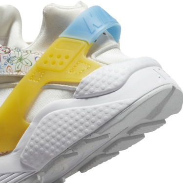 Кецове и обувки Nike Air Huarache W Многоцветен | DV3209-100, 3
