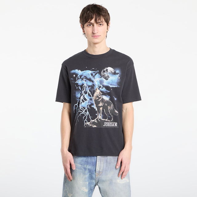 Jordan Wolf Moon Lightning Graphic T-Shirt