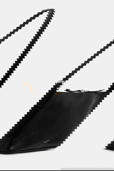 Дамска чанта A.P.C. A.P.C. Sac Vera Shoulder Bag Черно | PXCCK.F61974, 1