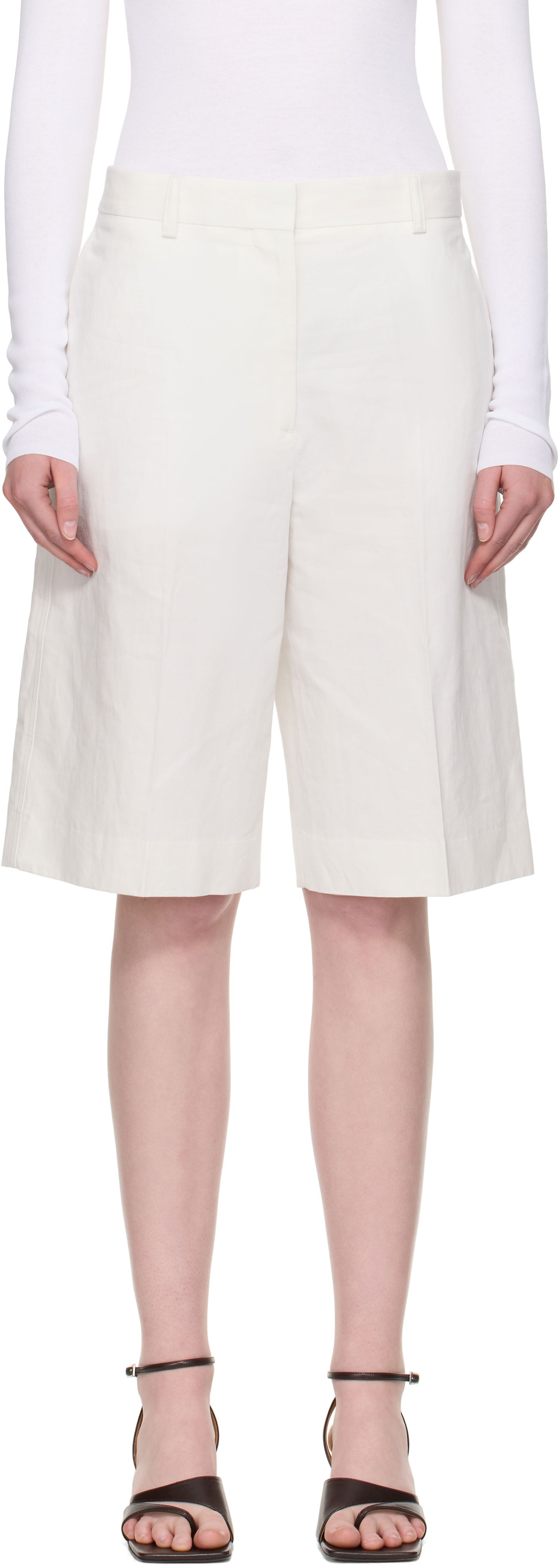 Къси панталони TOTEME TOTEME Tailored Shorts Бяло | 253-WRB0285-FB0425, 0