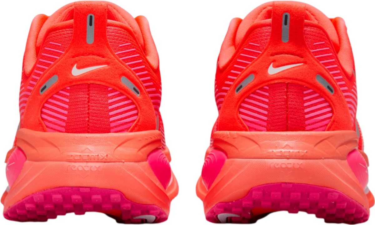 Кецове и обувки Nike Vomero 18 Червено | hm6804-603, 1