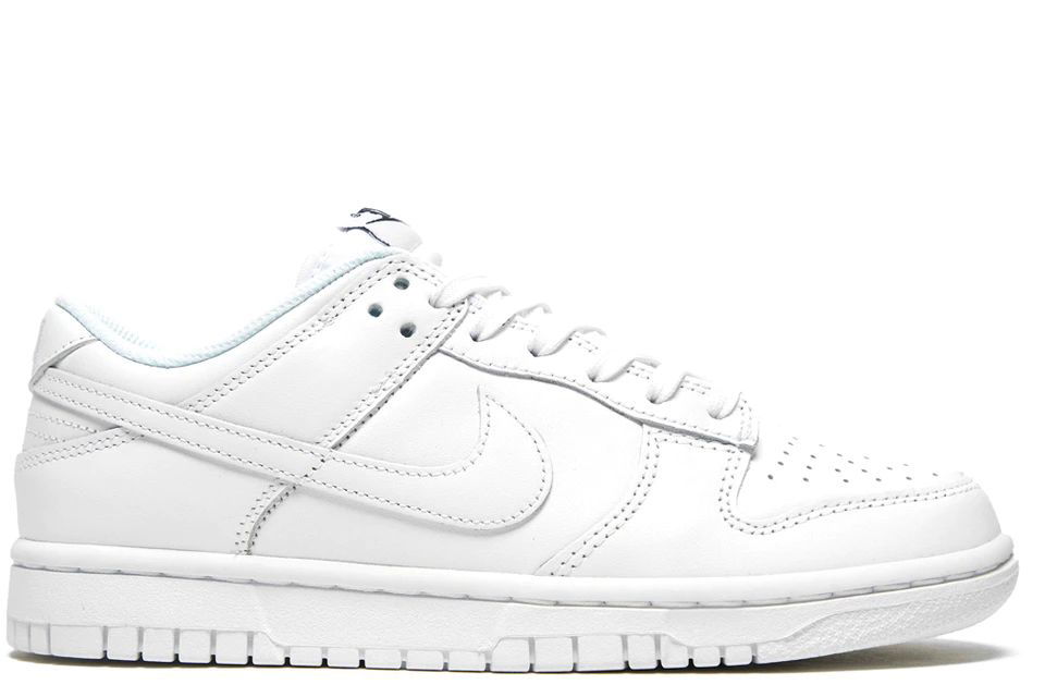 Кецове и обувки Nike Dunk Low "Triple White" W Бяло | DD1503-109, 1