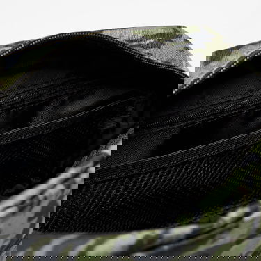 Чанта за пътуване OAKLEY Roadsurfer Beauty Case Tiger Camo Green Universal Зелено | FOS901046-BFQ, 2
