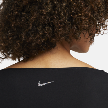 Тениска Nike Yoga Dri-FIT Luxe Top Черно | DQ6034-010, 2