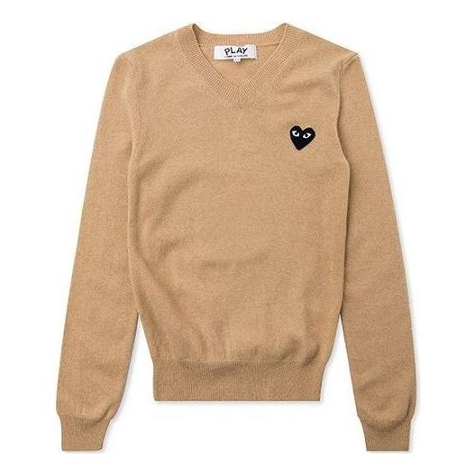 Пуловер Comme des Garçons COMME des GARCONS PLAY V-Neck Pullover with Black Heart Бежово | AZ-N017-051-3