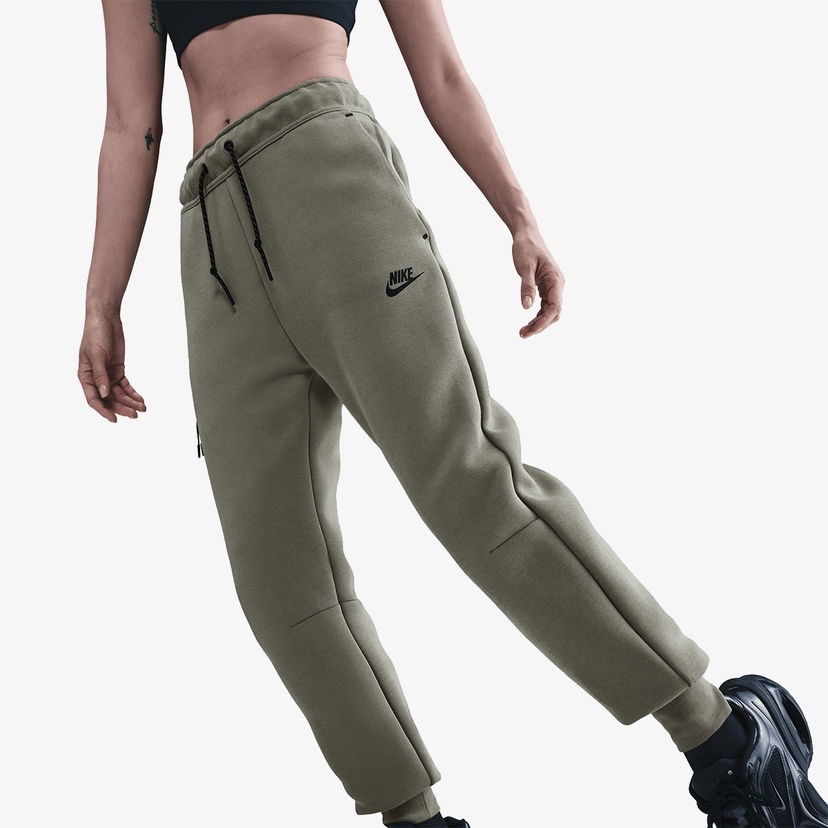 Спортни панталони Nike Tech Fleece Mid-Rise Joggers Зелено | HV6779-320
