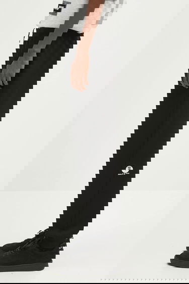 Спортни панталони AAPE by A Bathing Ape Main Sweat Graphic Print Drawstring Sweatpants Черно | AAPPTMB637XXN, 1