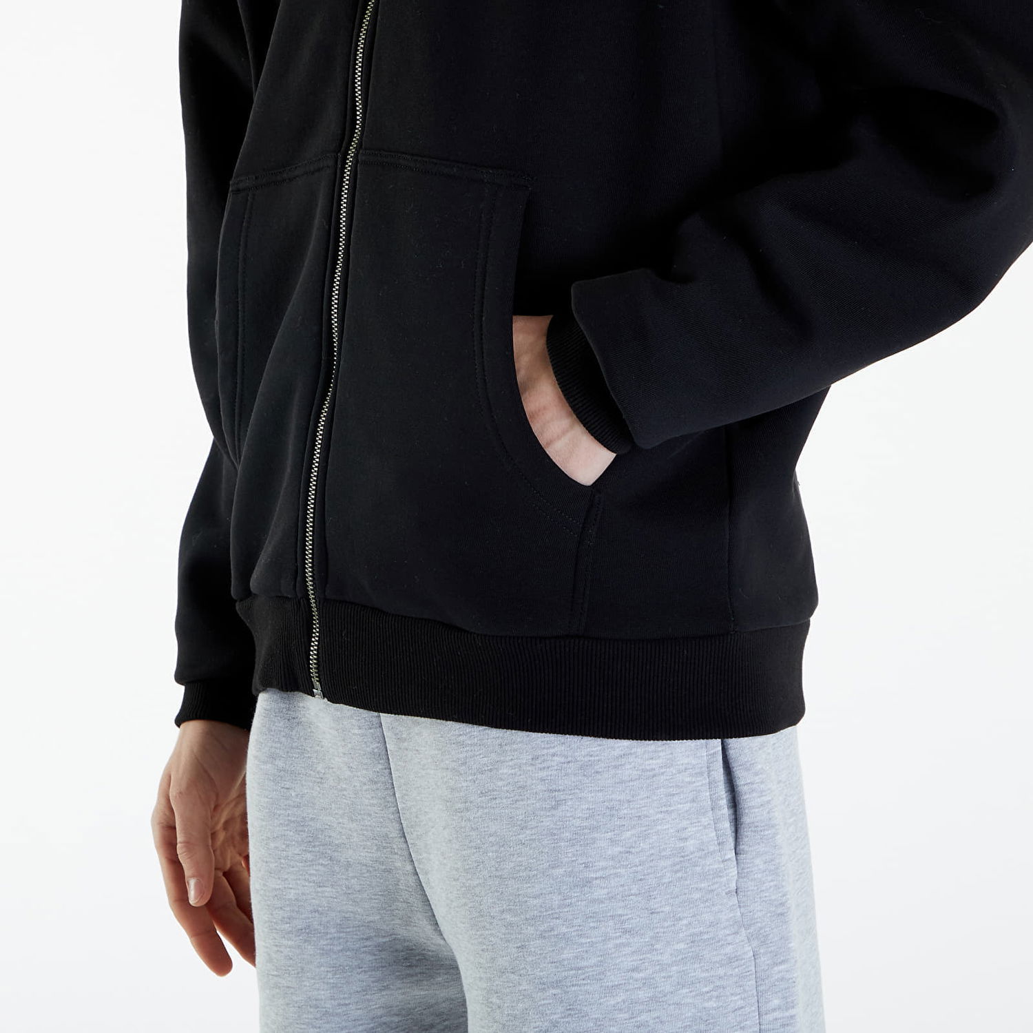 Суитчър Karl Kani Chest Signature Essential Zip Hoodie Black Черно | KM-ZH011-001-01, 1
