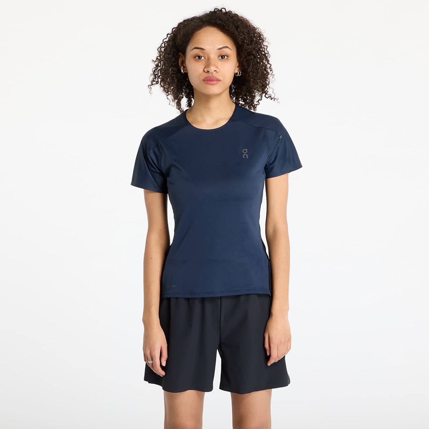 Тениска On Running Performance Short Sleeve T-Shirt Тъмно синьо | 1WE10310516 W, 0