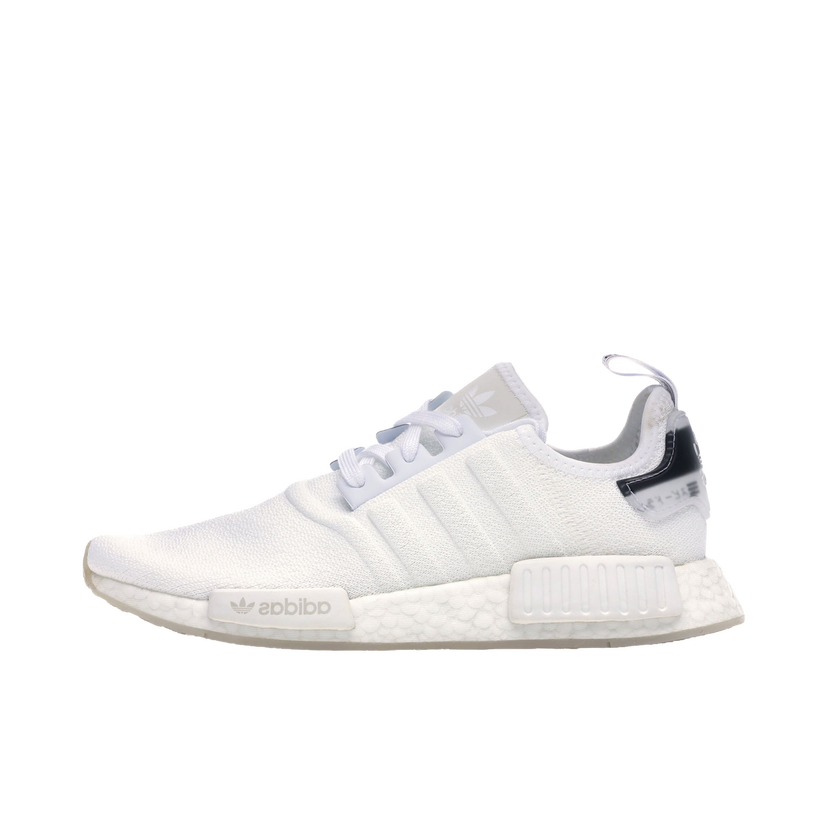 Кецове и обувки adidas Originals NMD R1 Triple White 2 Бяло | BD7746