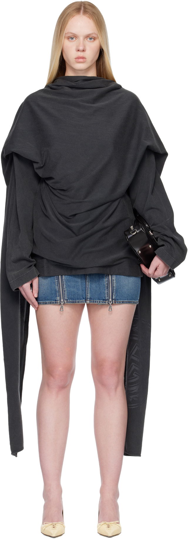 Integrated Scarf Laurier Stamp T-Shirt