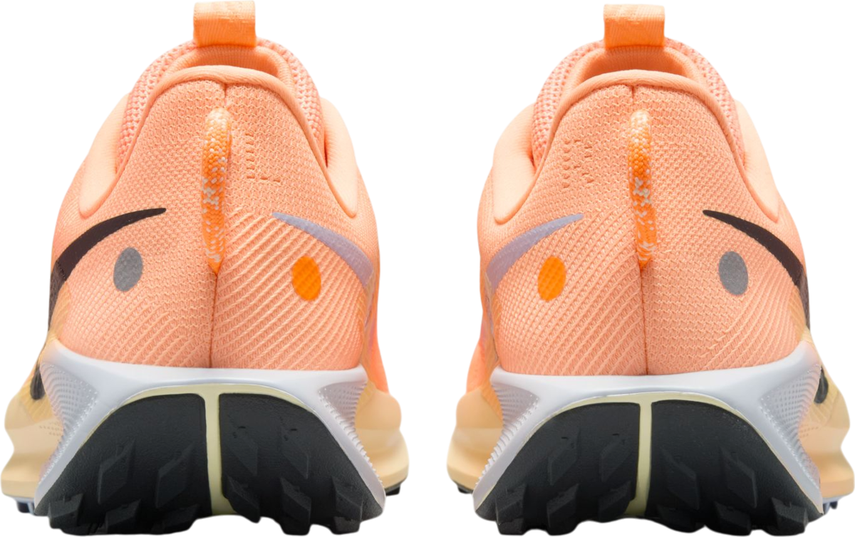 Кецове и обувки Nike Pegasus Trail 5 Оранжево
 | dv3865-800, 1