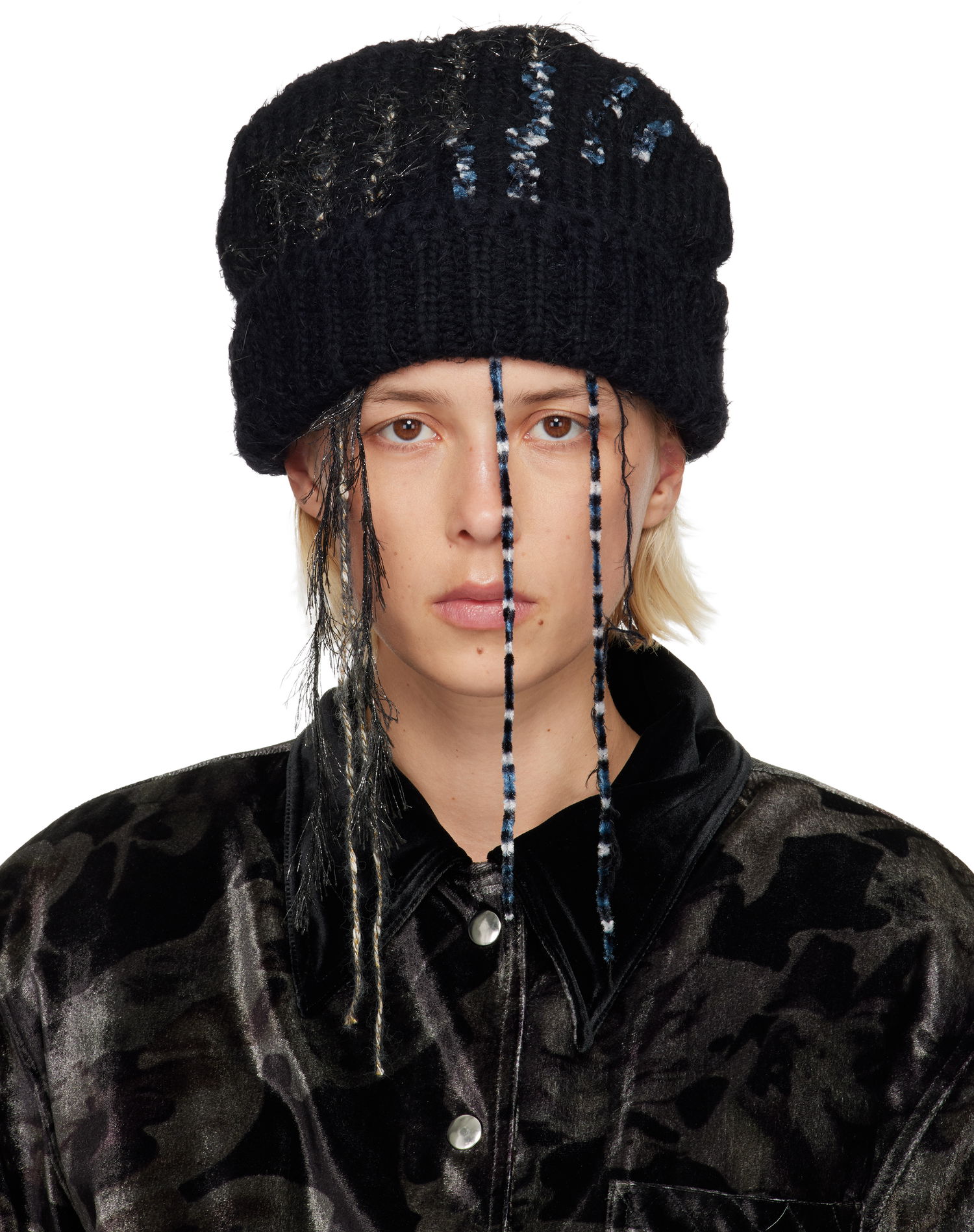 Шапка Collina Strada Textured Knit Beanie with Fringe and Speckled Details Черно | XXV1016, 0