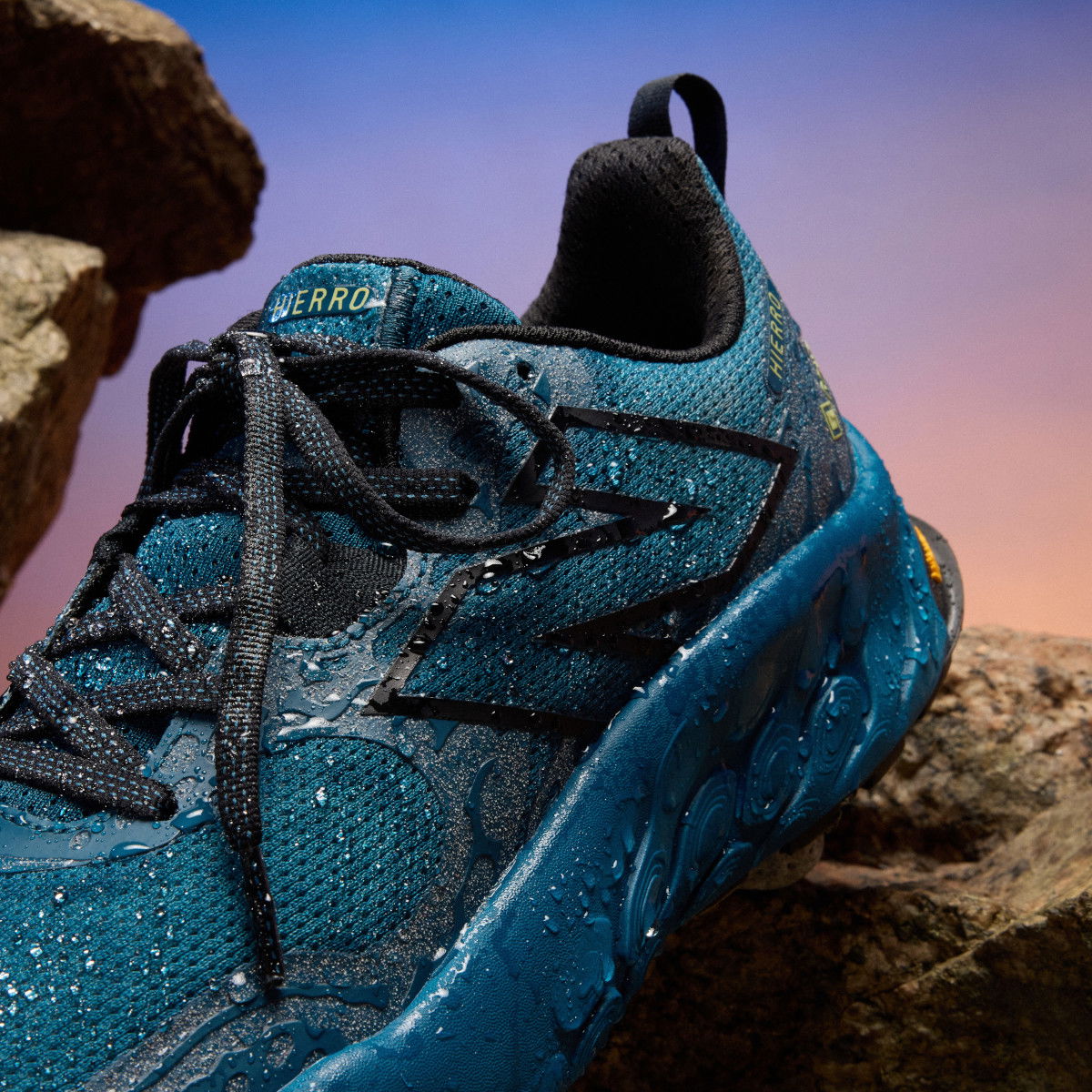 Кецове и обувки New Balance Fresh Foam X Hierro v8 Gore-Tex® Синьо | wthigb8, 1