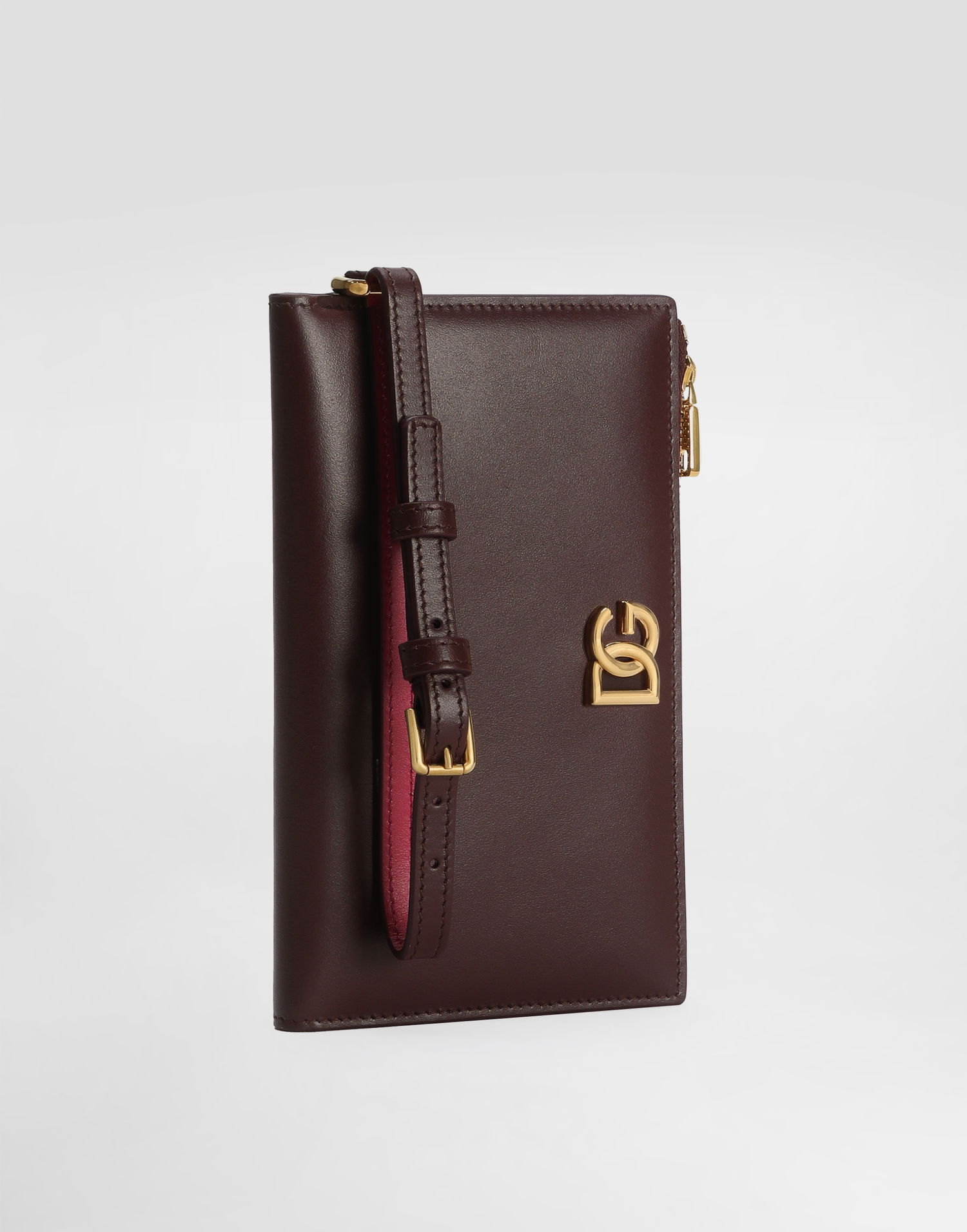 Портфейл Dolce & Gabbana Dolce & Gabbana Calfskin Passport Holder with DG Logo Бургунди | BI3336A9M758K384, 1