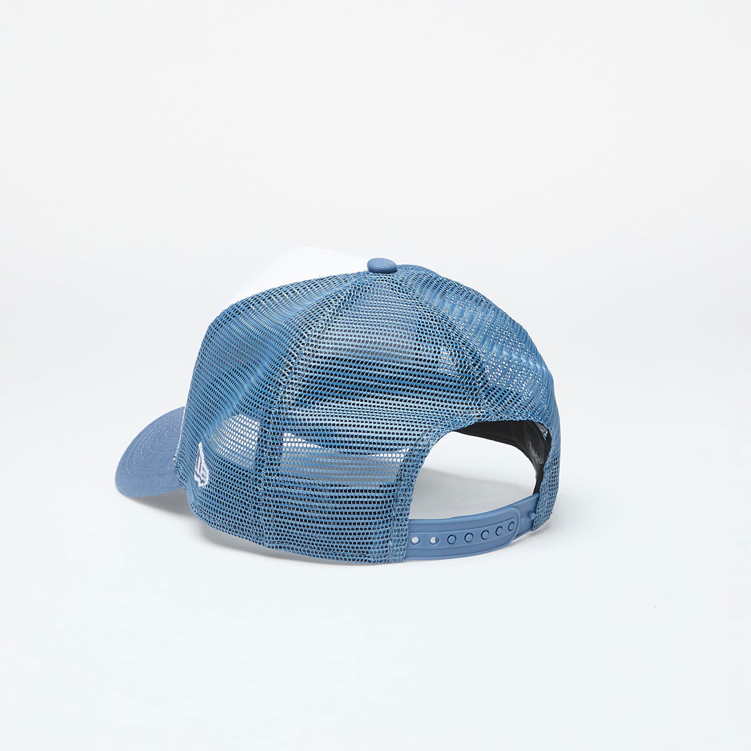 Шапка с козирка New Era Rick And Morty 9Forty Trucker Snapback Faded Blue/ White Синьо | 60503551, 1
