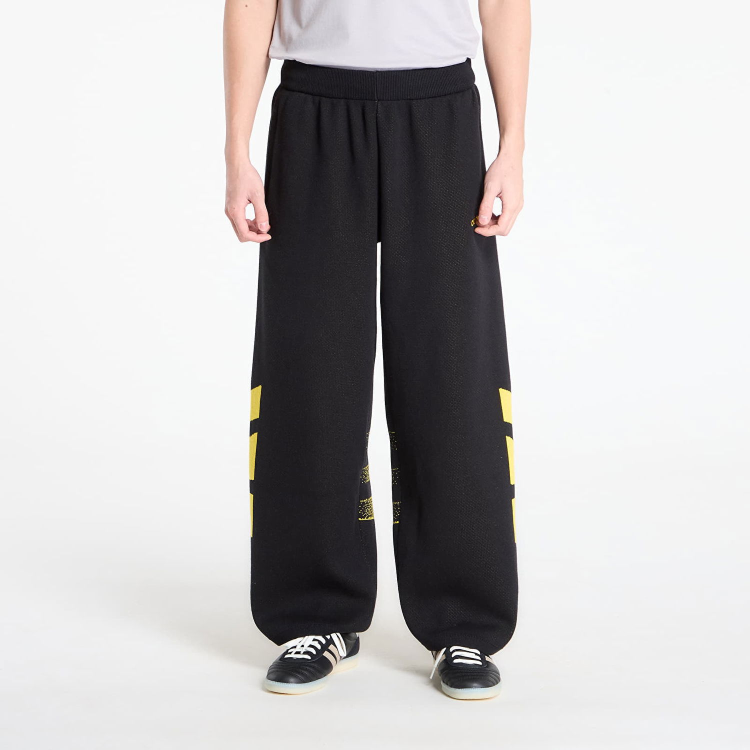 Панталони adidas Originals Santiago Wide Leg Knit Graphic Pants Черно | KC9091, 0