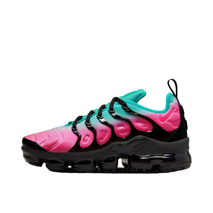 Кецове и обувки Nike Air VaporMax Plus W Розово | FN7175-630