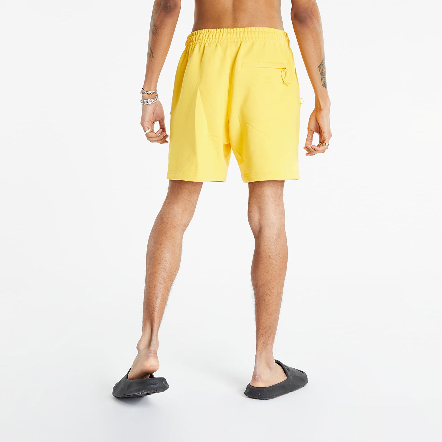 Къси панталони adidas Originals Pharrell Williams x Basics Shorts Жълто | HJ7064, 1
