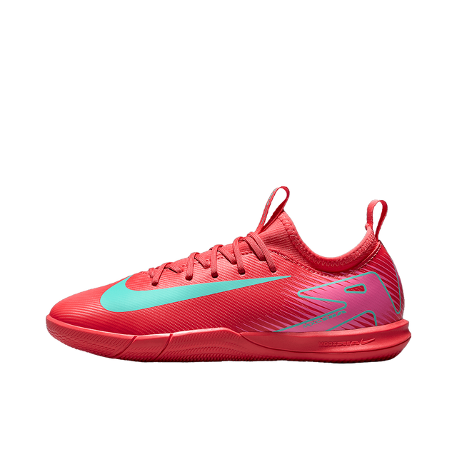 Zoom Vapor 16 Academy IC