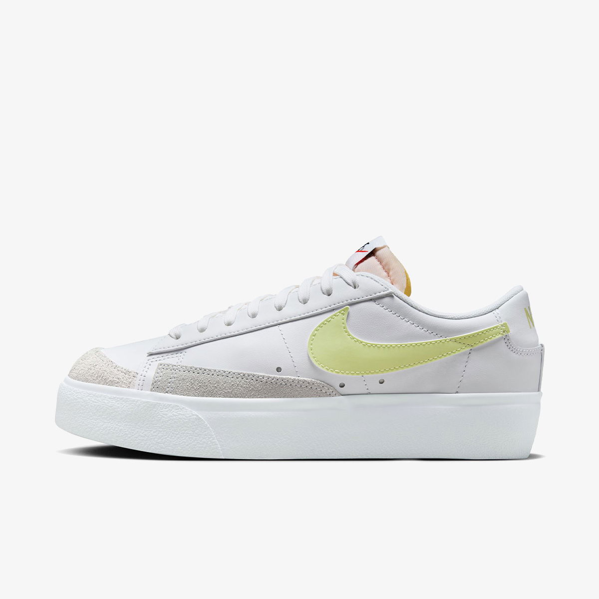 Кецове и обувки Nike Blazer Low Platform Бяло | DJ0292-115, 0