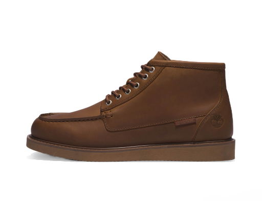 Newmarket II Leather Chukka Boots