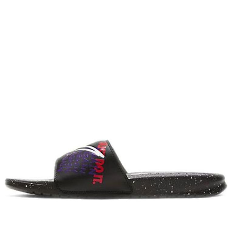 Кецове и обувки Nike Benassi 'Planet of Hoops' Slides Черно | CW2618-050