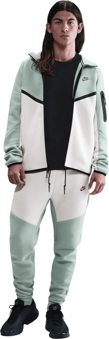 Суитчър Nike Tech Fleece Full-Zip Windrunner Hoody Зелено | hv0949-020, 2