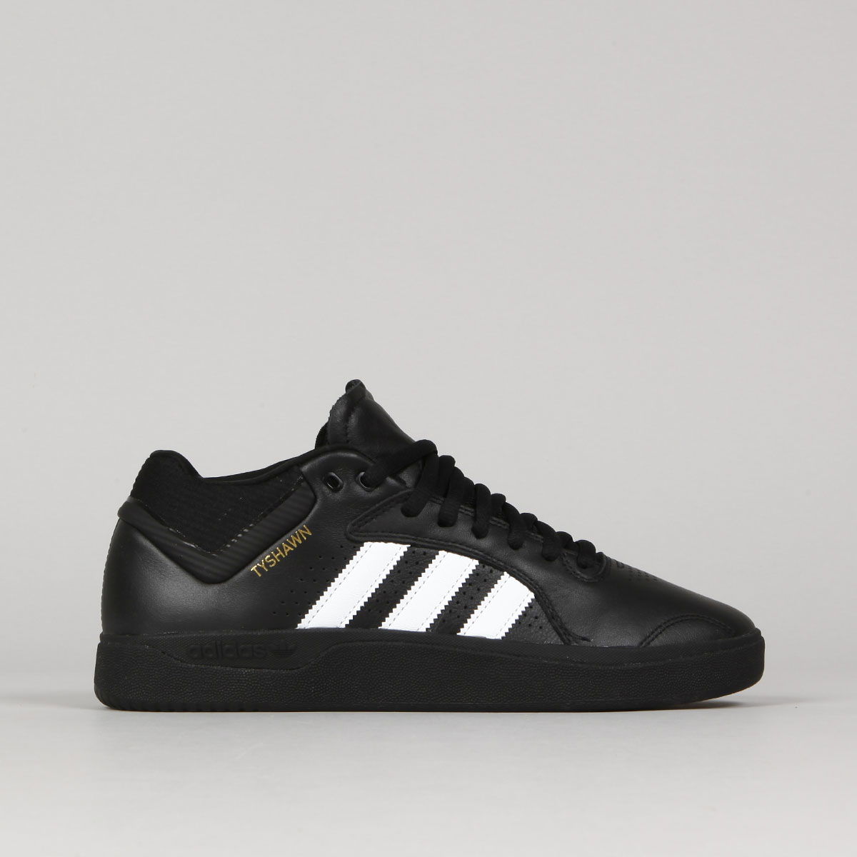 Кецове и обувки adidas Originals Tyshawn Черно | H04930, 0